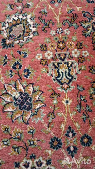 Ковер шерстяной