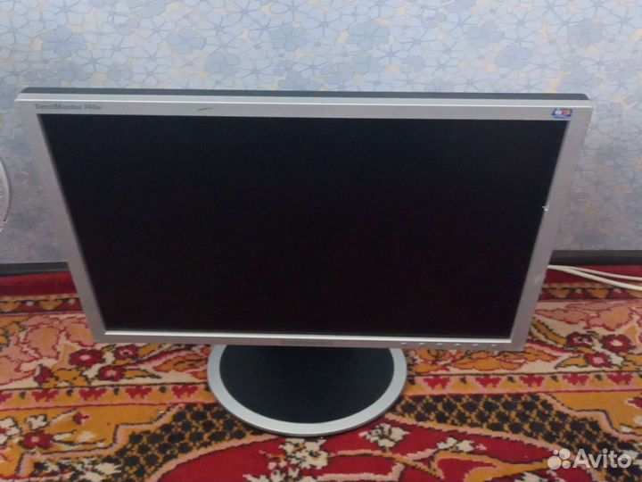 Монитор Samsung