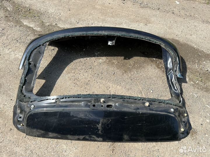 Крышка багажника Ford Focus 3