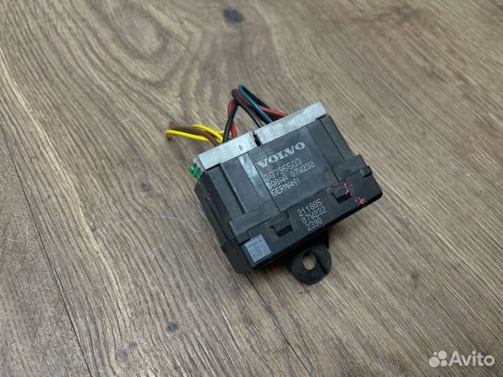 Блок подогревая сидений Volvo C30 MK38 2.4 B5244S