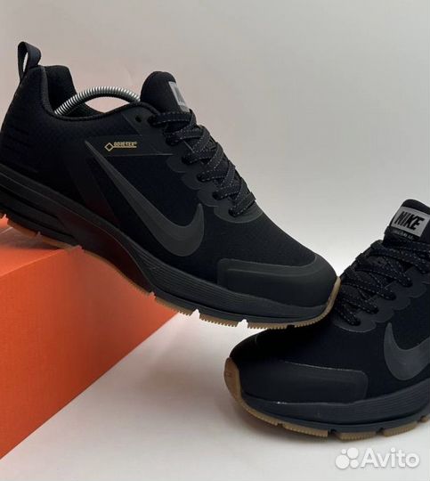 Кроссовки nike