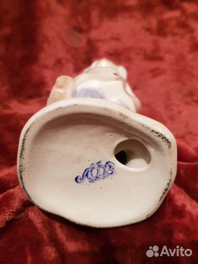 Мальчик. Школьник с портфелем. рар. лфз. Оригинал