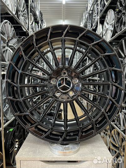 Разноширокие диски R19 5*112 Mercedes-Benz