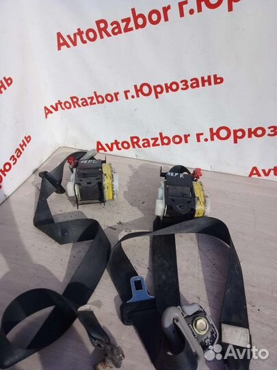 Ремень безопасности Mitsubishi Lancer Cedia