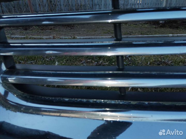 Решетка радиатора Ford Explorer 4 (U251)