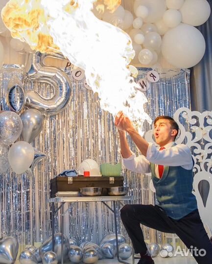 Фокусник иллюзионист