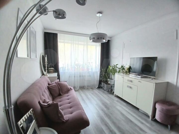 3-к. квартира, 72 м², 1/9 эт.