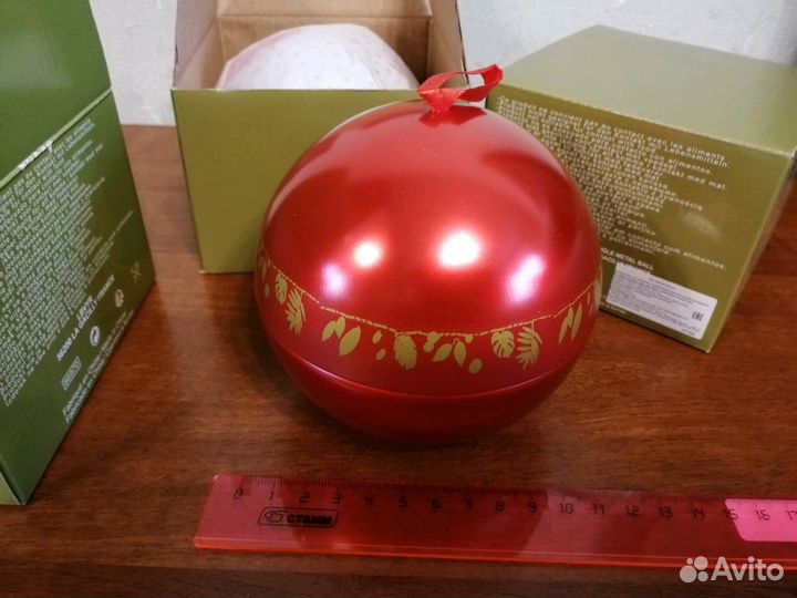 Новогодние игрушки