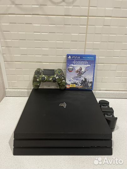 Sony playstation 4 Pro 1Tb
