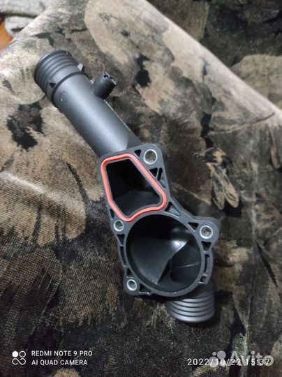 Крышка термостата BMW M52