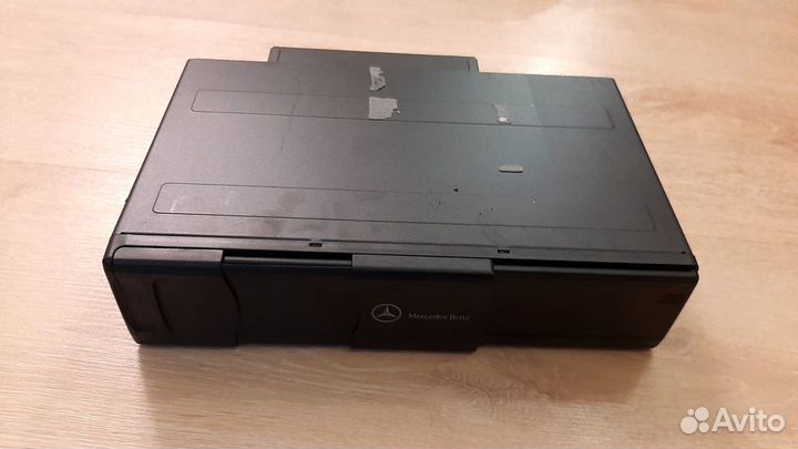 CD чейнджер Mercedes S-Class W220