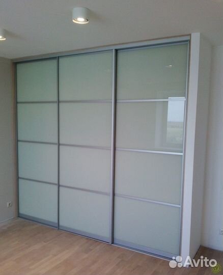 Двери с стеклом крашеным для шкафа-купе шк-192
