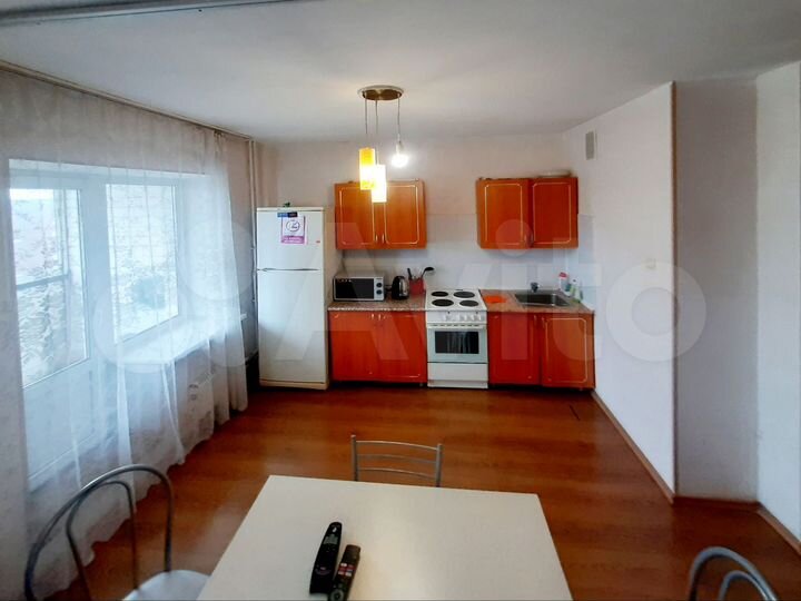 2-к. квартира, 60 м², 5/10 эт.