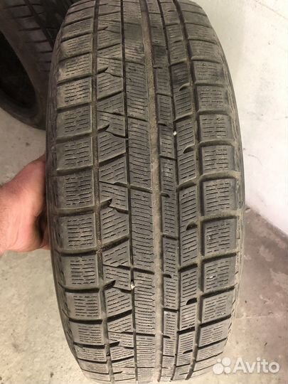 Yokohama Advan A10A 215/60 R16