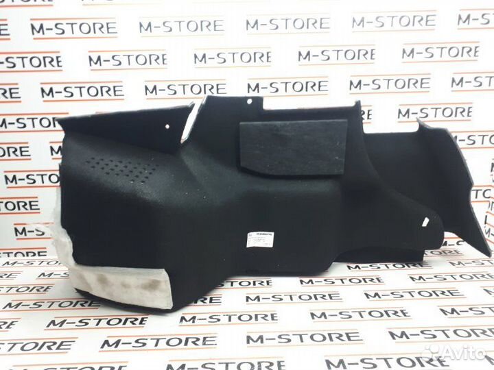 Обшивка багажника задняя Mercedes-Benz E-Class