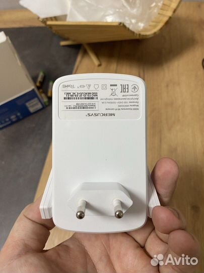 Ретранслятор Wi-Fi сигнала mercusys MW300RE
