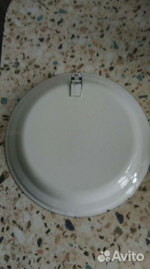 Тарелка настенная эмалированная СССР