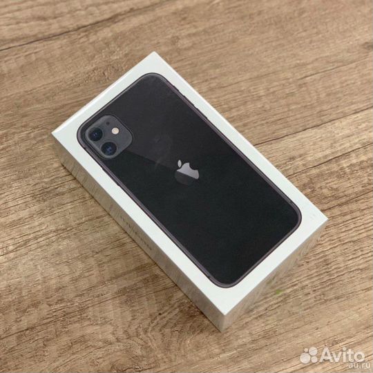 Телефон iPhone 11