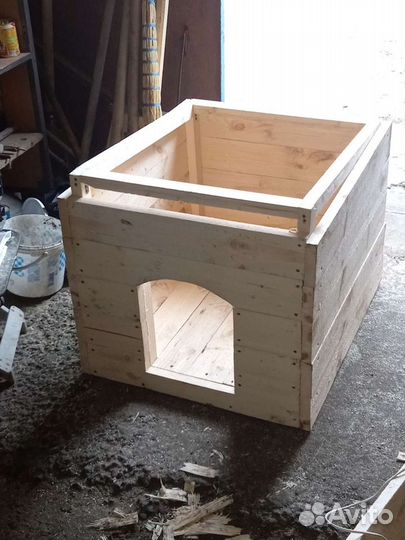 Будки, клетки