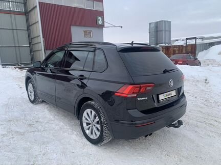 Volkswagen Tiguan 1.4 МТ, 2018, битый, 340 000 км