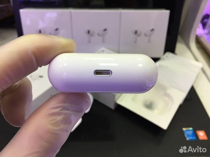 AirPods Pro 2 с шумоподавлением