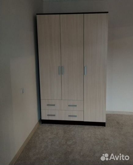 Шкаф 3х створчатый