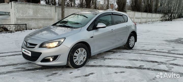 Opel Astra 1.6 МТ, 2012, 220 000 км
