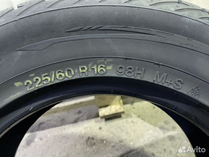 Vredestein Wintrac Xtreme 225/60 R16