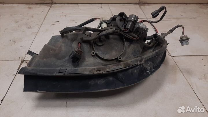 Фара правая Subaru Impreza