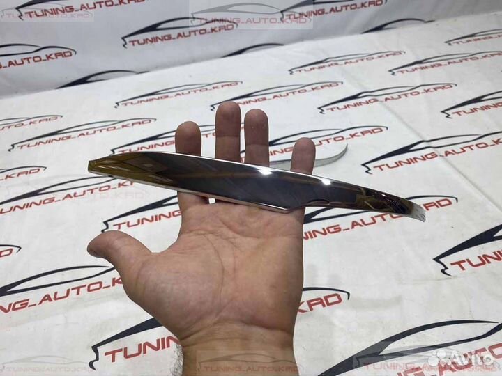 Накладки на зеркала Toyota Hilander D1300