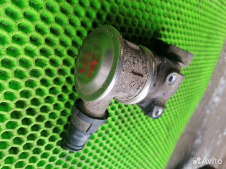 Клапан EGR на Skoda Octavia (A5) 2004-2013