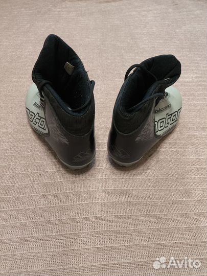 Лыжные ботинки 37 размер