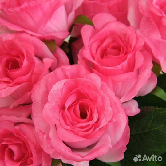 Искусственный букет цветов из 14 голов розы