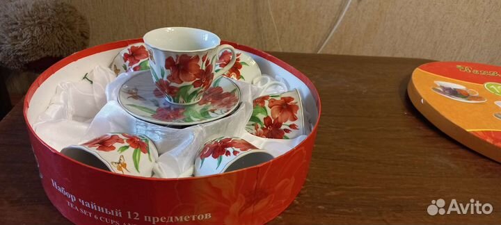 Чайный сервиз на 6 персон