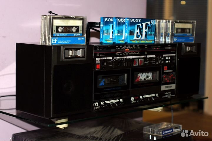 Редкая,реверсная магнитола Toshiba BomBeat RT-SX85