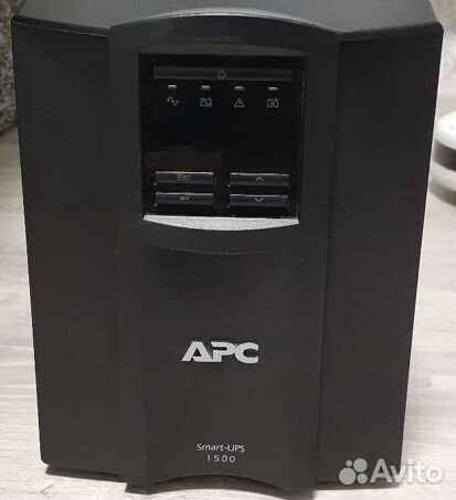 Интерактивный ибп APC Smart-UPS 1500