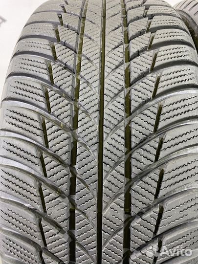 Bridgestone Blizzak LM-001 225/45 R18