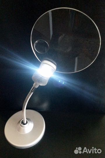 Лупа настольная с подсветкой