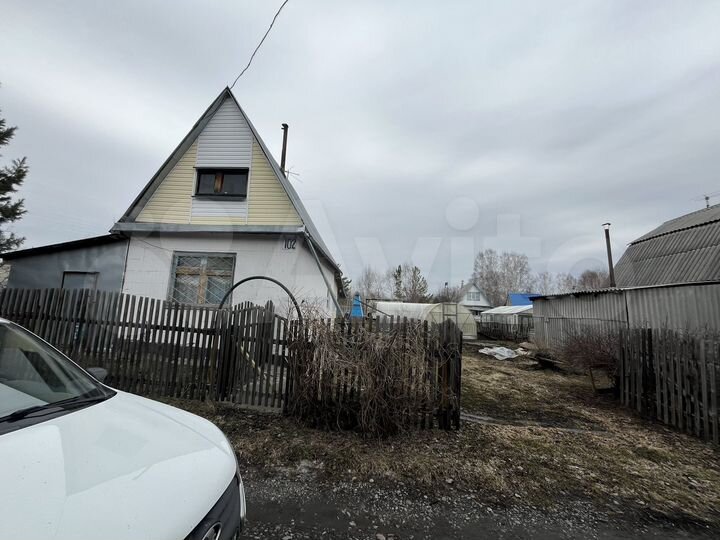 Дача 32 м² на участке 5,3 сот.