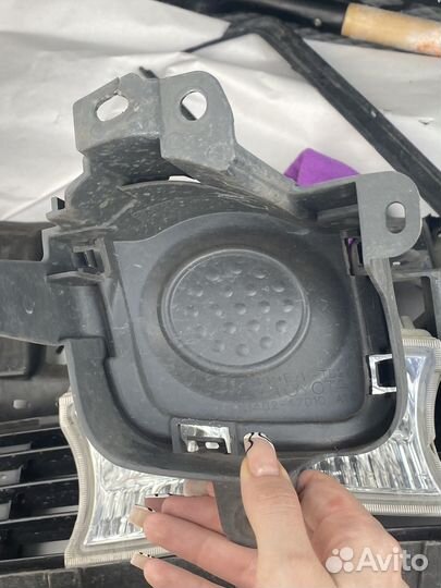 Туманки toyota prius 30 кузов (2010)