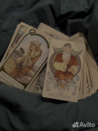 Taro эфирных видений