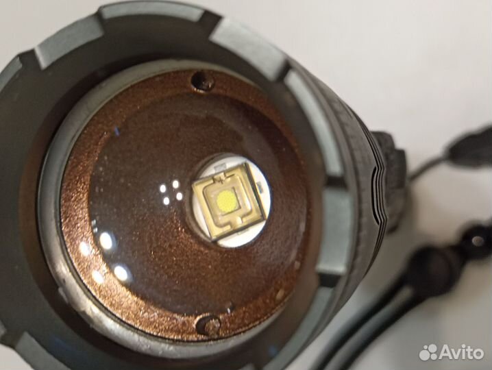 Фонарь белый лазер сверхъяркий P 21-GT 100