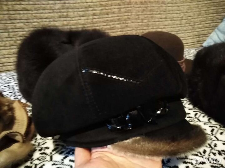 Головные уборы женские и мужские