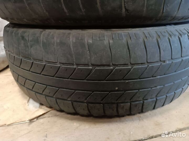 Goodyear Wrangler All-Terrain Adventure With Kevlar 215/70 R16 70C