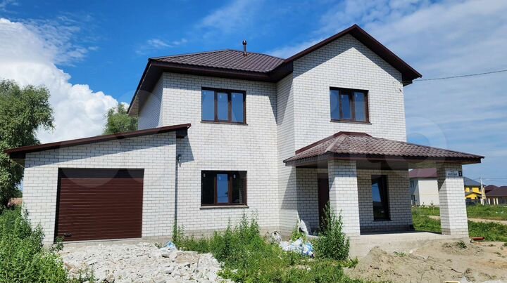 Коттедж 140 м² на участке 5 сот.