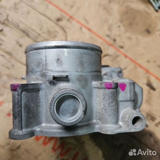 Дроссельная заслонка Subaru Legacy br9