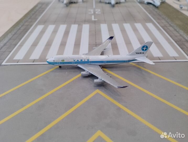 Самолёт Boeing 747 