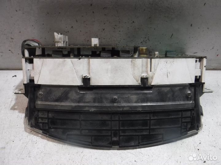 Панель приборов Mazda 626 GD