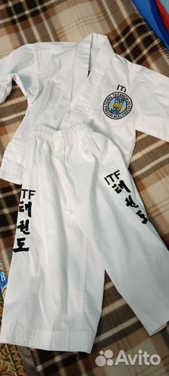 Добок для тхэквондо 104