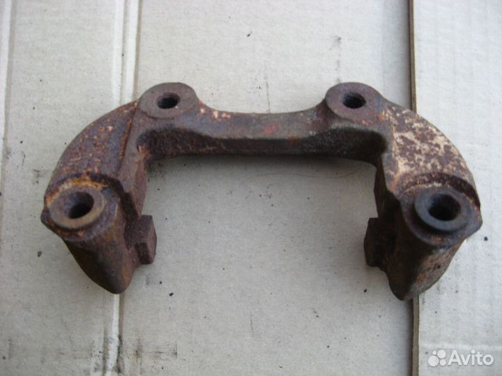 Скоба суппорта Ваз 2108-2115, 2110, 2112